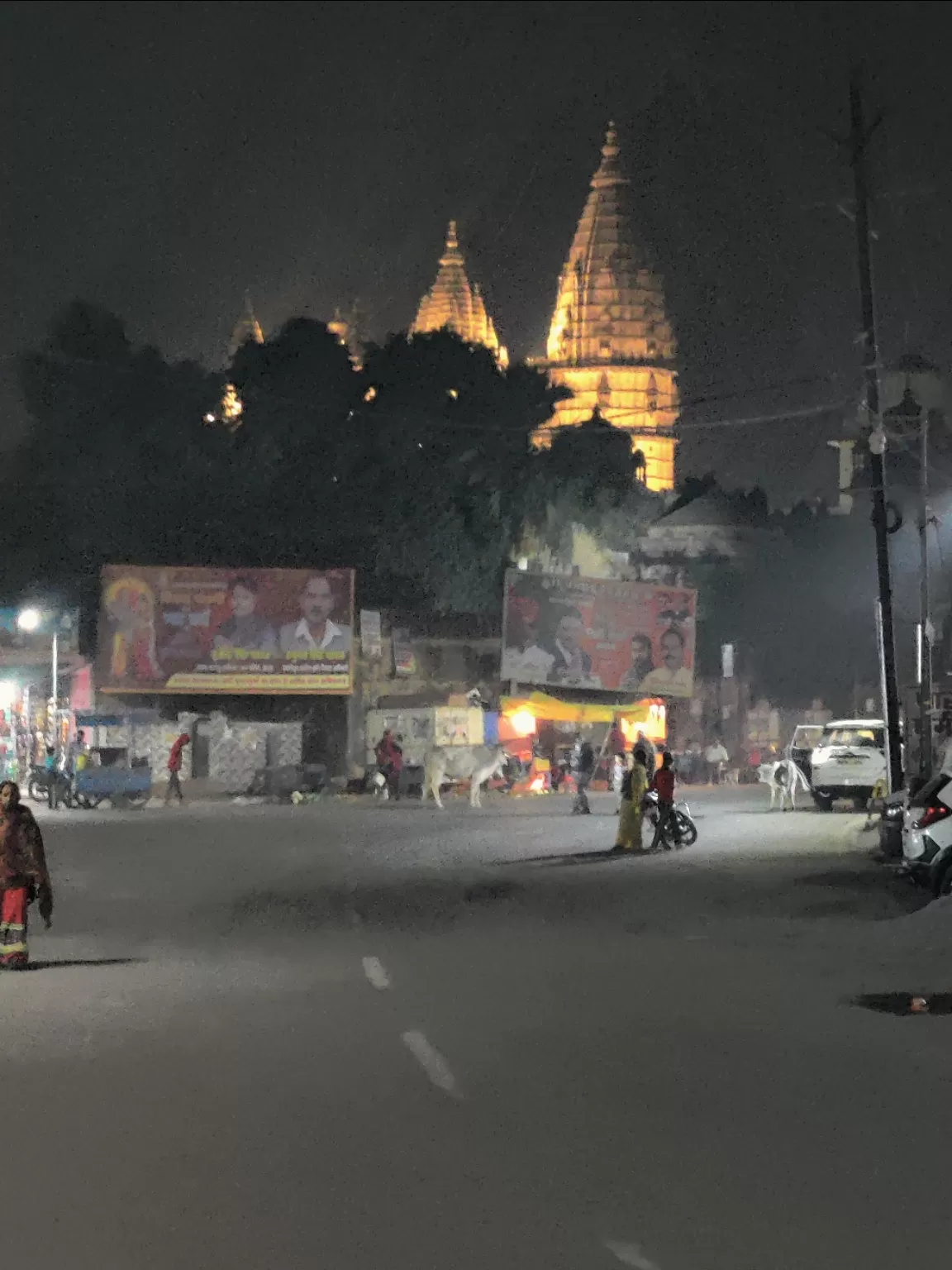 Photo of Chaturbhuj temple By Deepak Kapoor