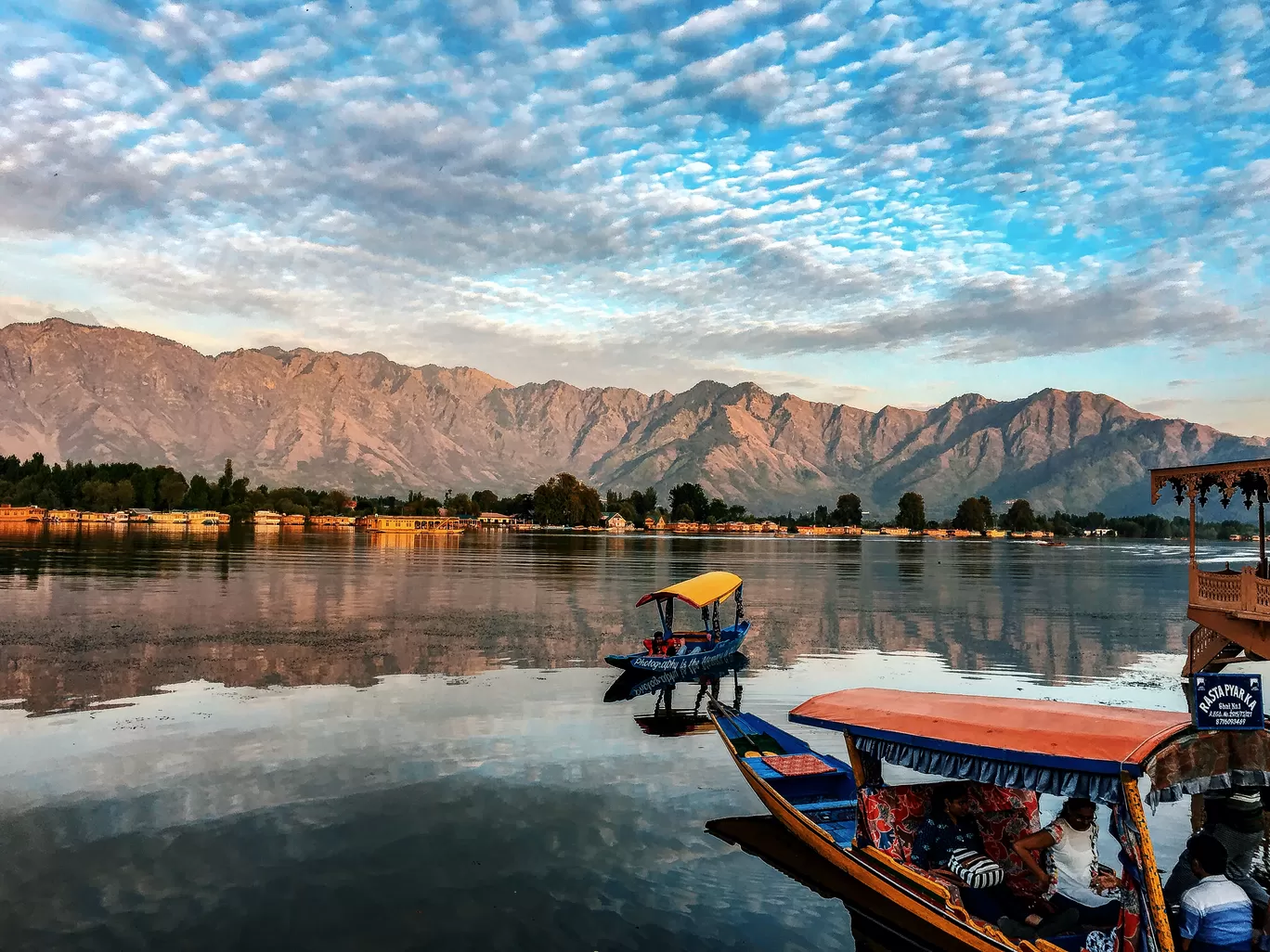 Photo of Nigeen Lake By Rishi Gupta