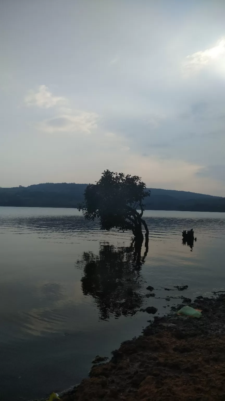 Photo of Kaas Lake By Nabeel Thalakkatt