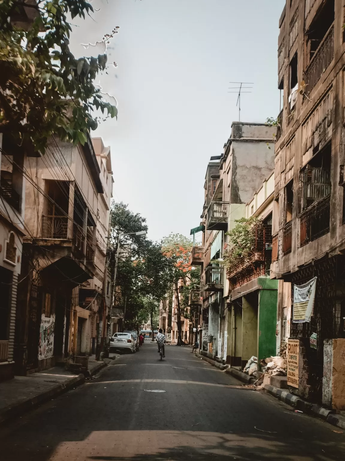 Photo of Kolkata By Explore_with_Mohini