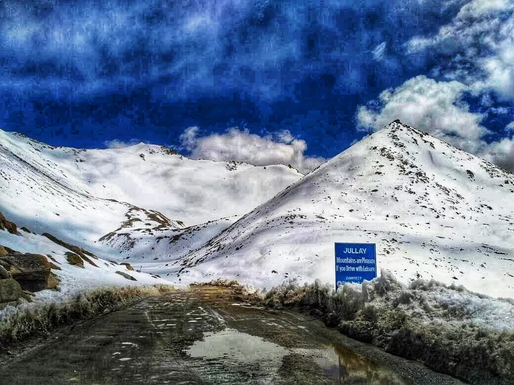 Photo of India By Varuna Maurya