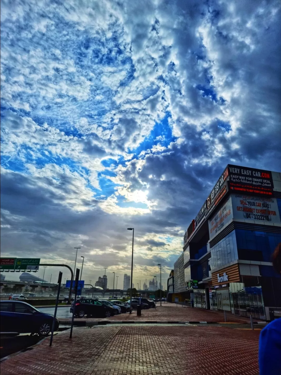 Photo of Dubai By Varuna Maurya