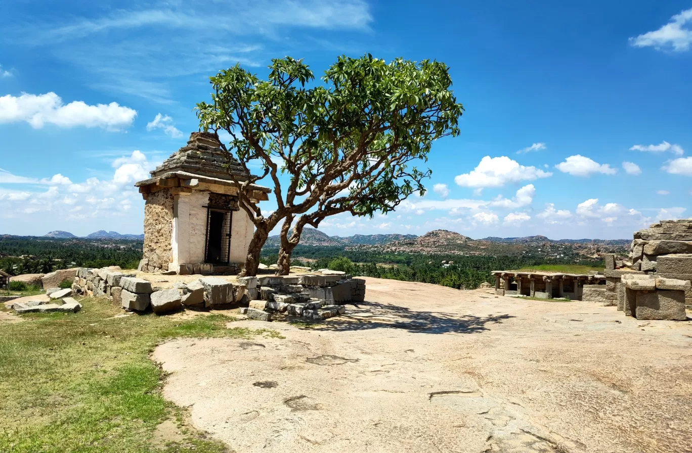 Photo of Hampi By Alkama Ahmed