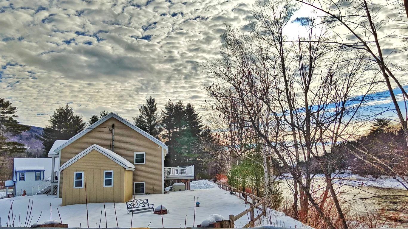 Photo of White Mountains By Mayur Dabhi