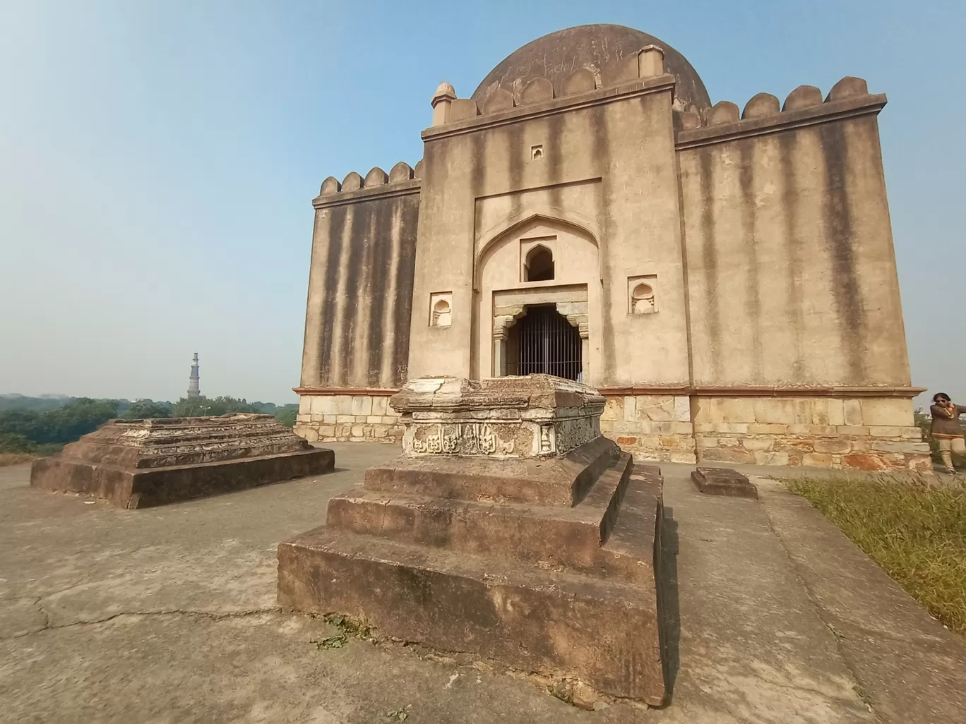 Photo of Azim Khan Tomb By Tirtha