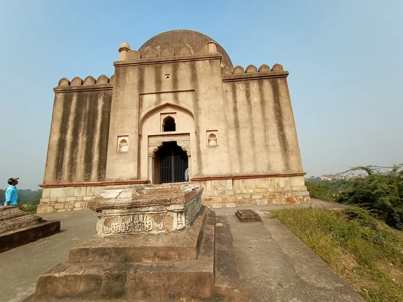 Photo of Azim Khan Tomb By Tirtha