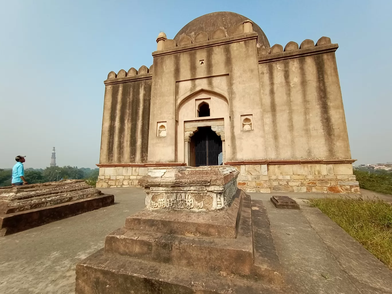 Photo of Azim Khan Tomb By Tirtha