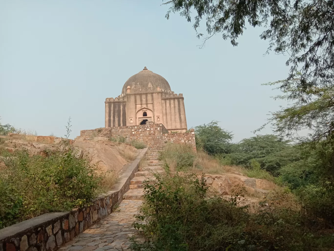 Photo of Azim Khan Tomb By Tirtha