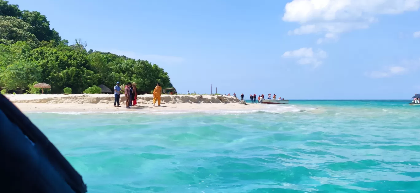 Photo of Jolly Buoy Beach By Dharmendra Patel