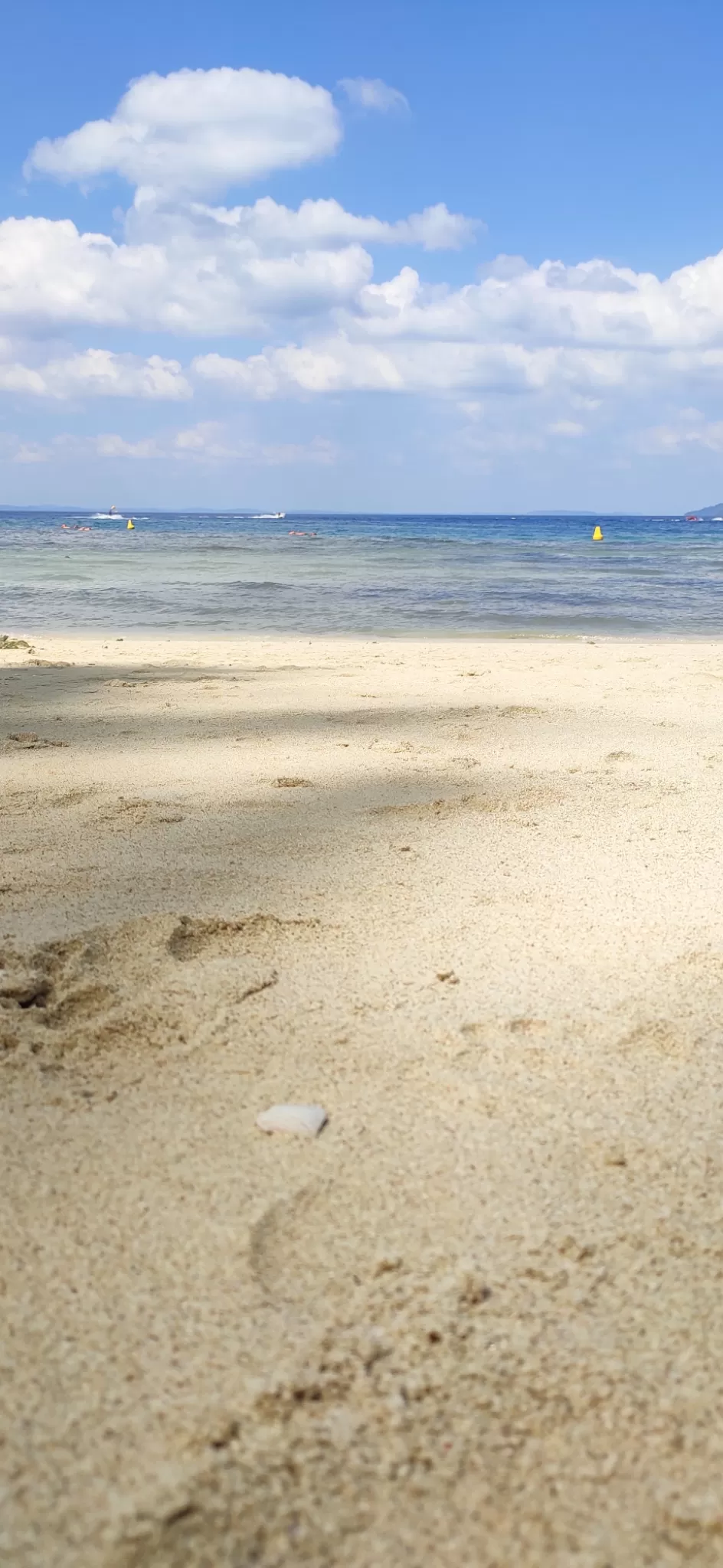 Photo of Radha Nagar beach By Dharmendra Patel