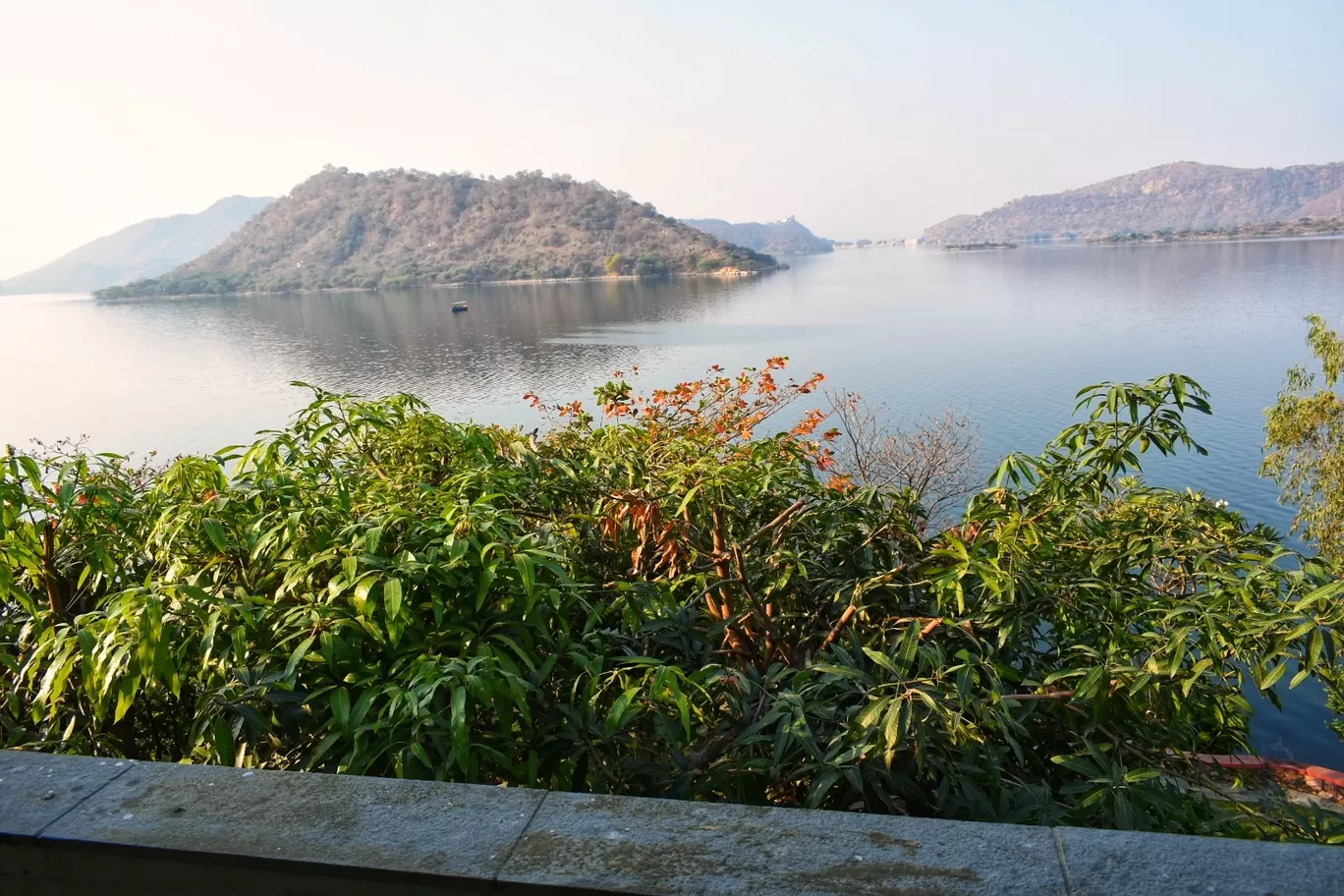 Photo of Jaisamand Lake By Abhishek Shah