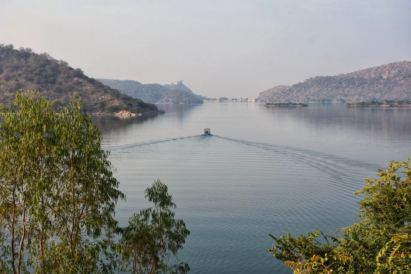 Photo of Jaisamand Lake By Abhishek Shah