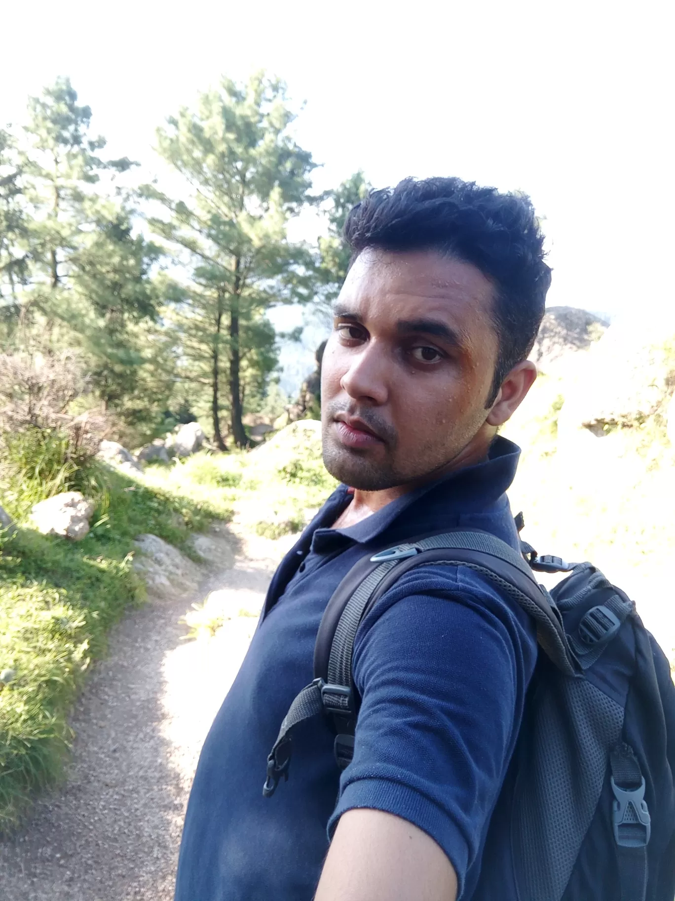 Photo of Somewhere mid in the hills when solo treking is on ;-) #SelfieWithAView #TripotoCommunity By Parveer Duvedi