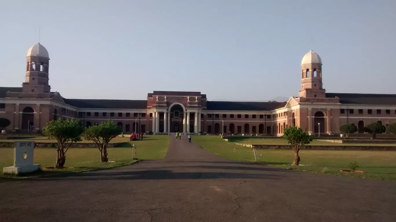 Photo of Forest Research Institute By Travelinyourmind