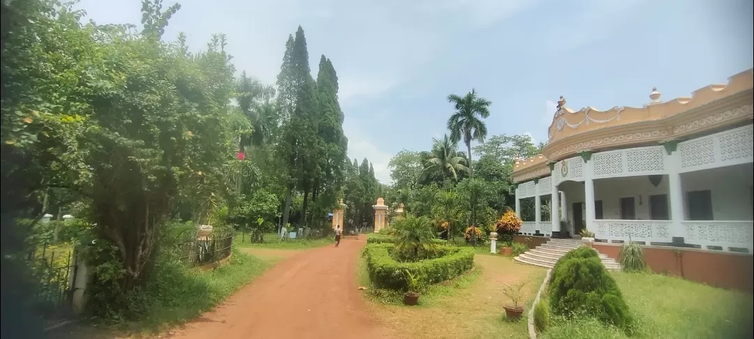 Photo of Jhargram Raj Palace By Travelinyourmind