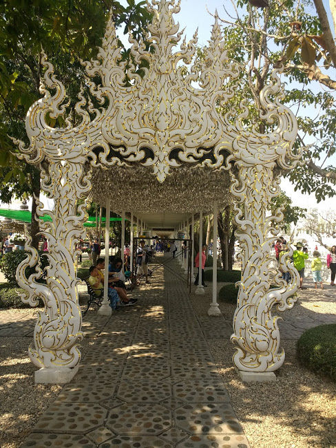 Photo of Photo Story : The White Temple, Thailand By Bhumika Mehta