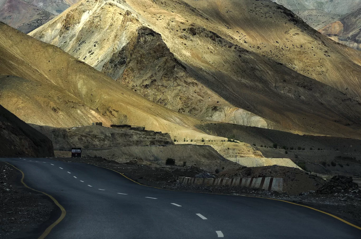 Photo of Ladakh By Indranil Kar