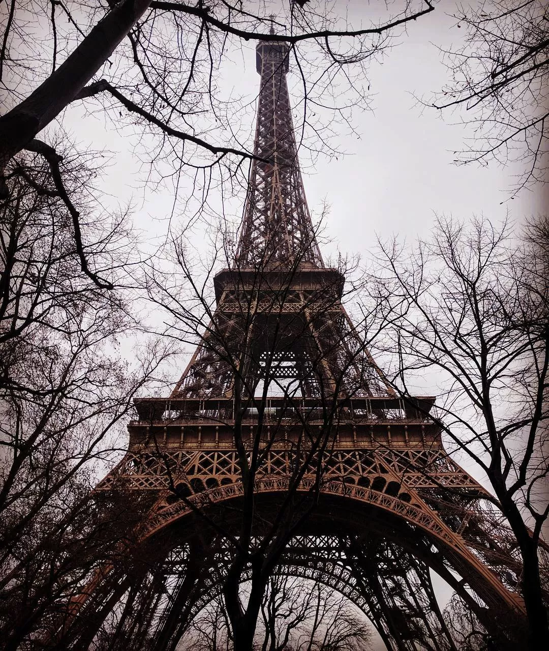Photo of Eiffel Tower By Neeharika Sekhar