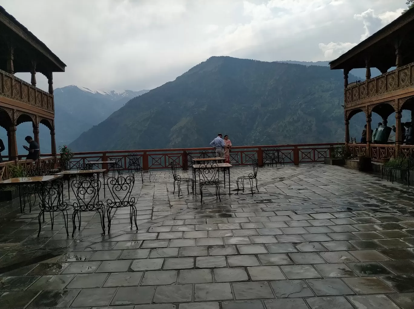 Photo of Naggar Castle By Ravi K Gupta