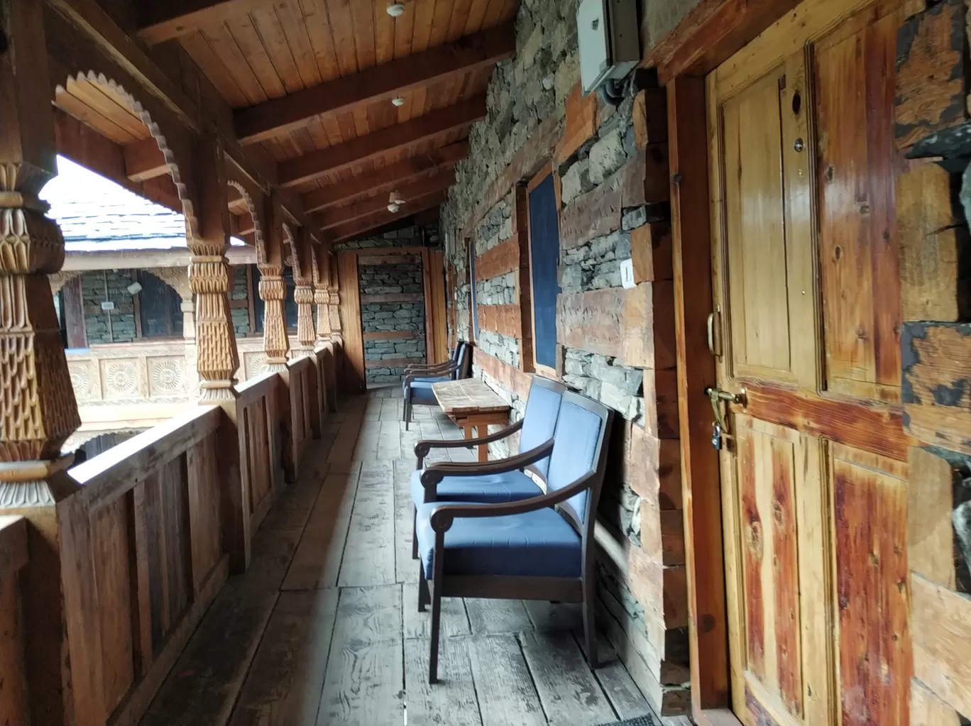 Photo of Naggar Castle By Ravi K Gupta