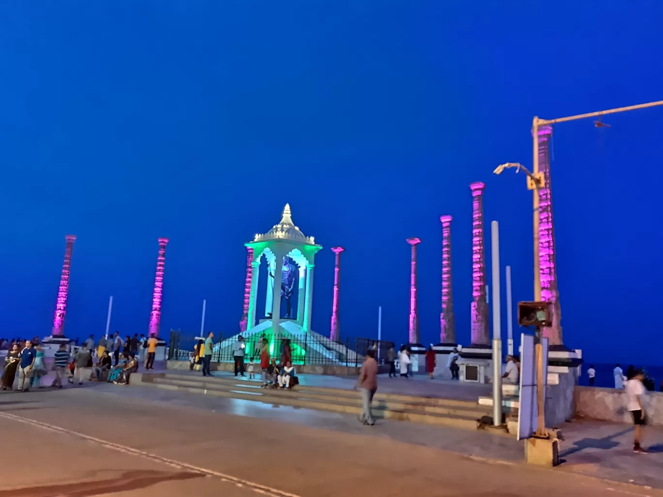 Photo of Beach Road By Gowdham Karthi