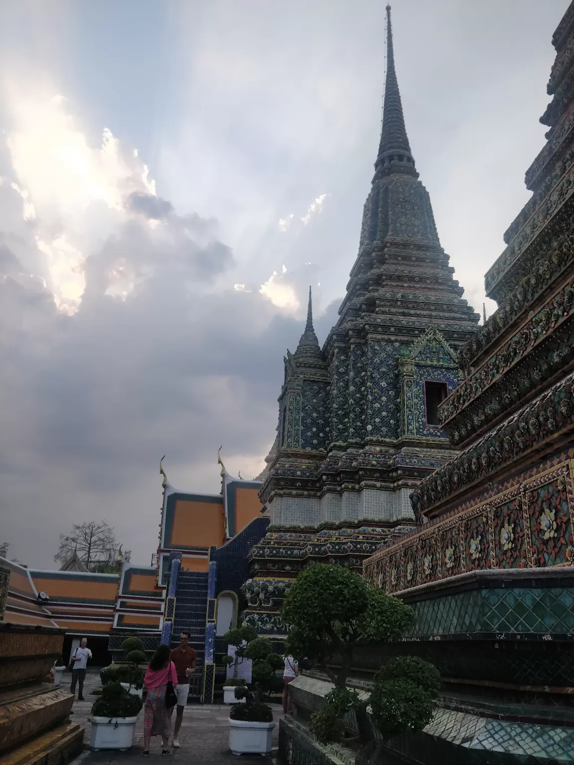 Photo of Wat Pho By Tejas Ghorpade