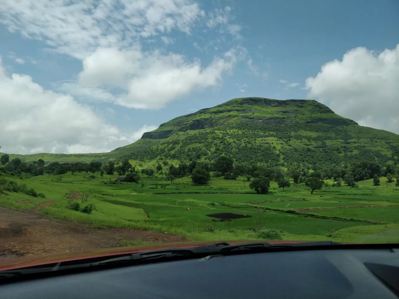 Photo of Igatpuri By Hari Chandu Vakacharla