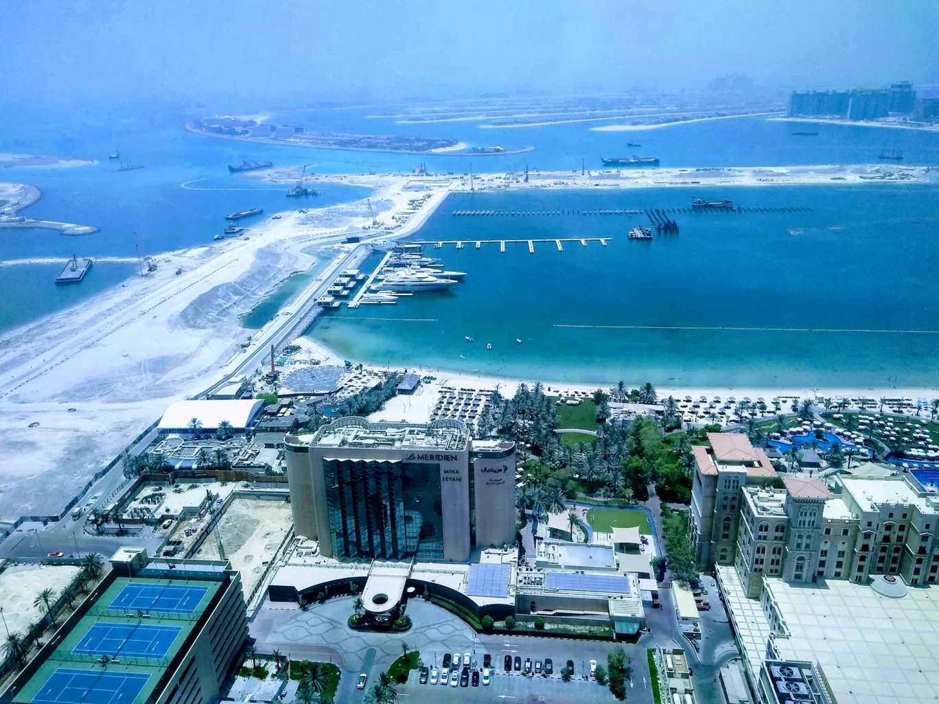 Photo of Dubai - United Arab Emirates By Hari Chandu Vakacharla