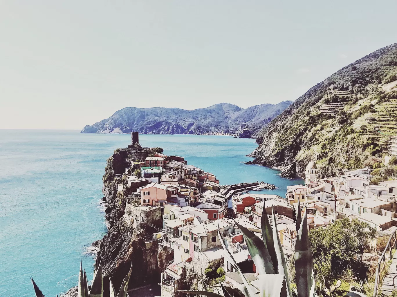 Photo of Porto Venere By Riya Dosani