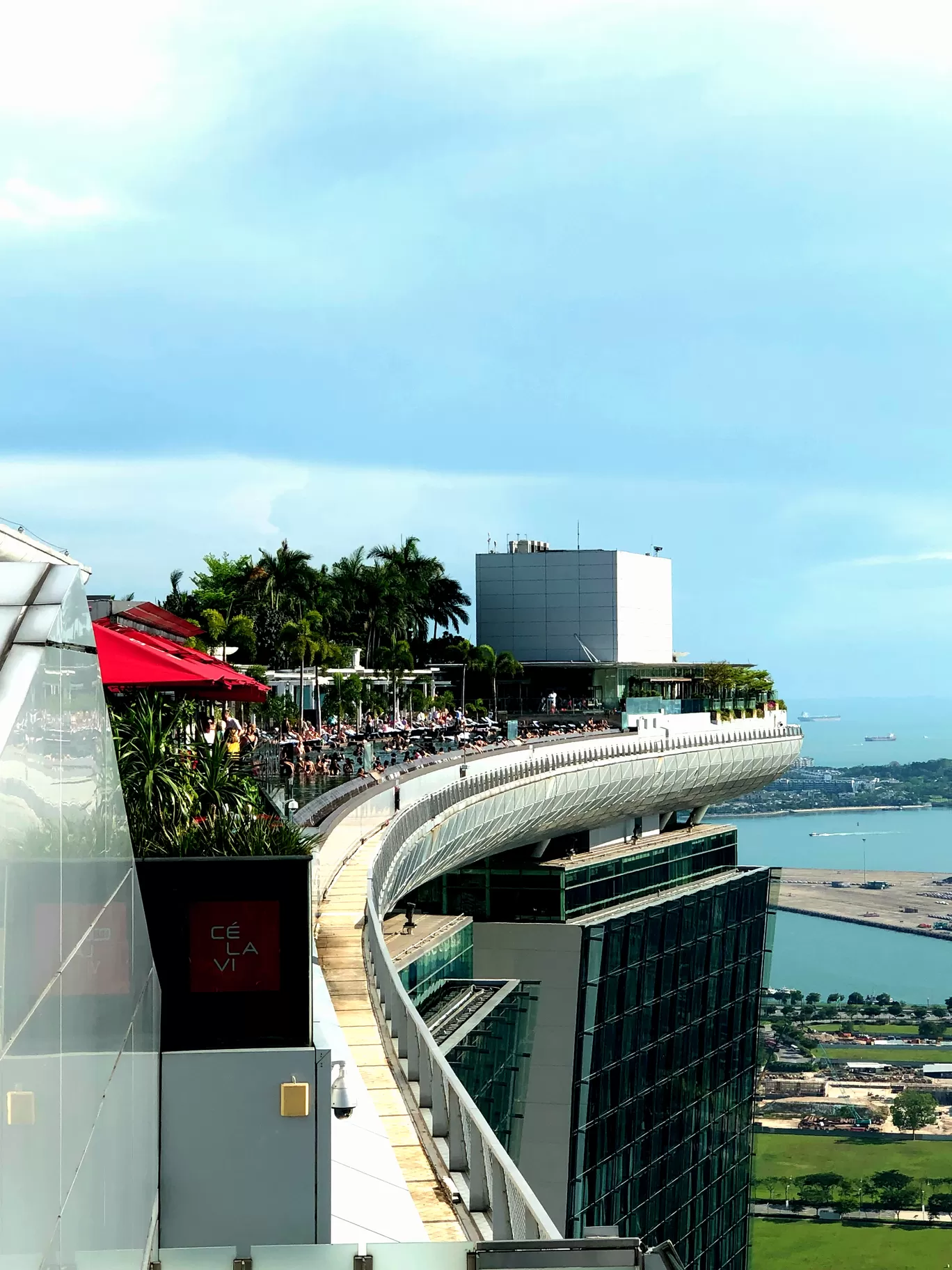 Photo of Singapore By Divyangna (Nomadic_Missy)