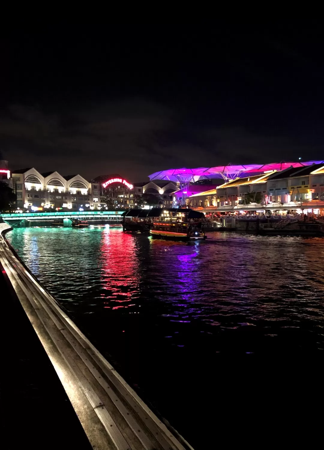 Photo of Singapore By Divyangna (Nomadic_Missy)