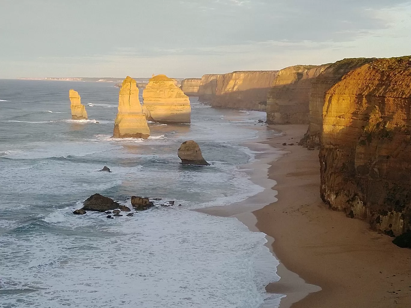 Photo of Great Ocean Road By Manisha Joshi