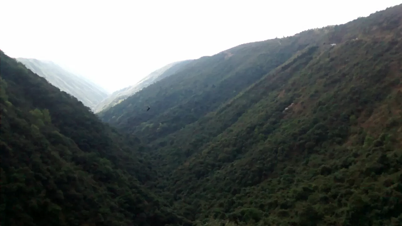 Photo of Cherrapunjee By Saurabh Goyal