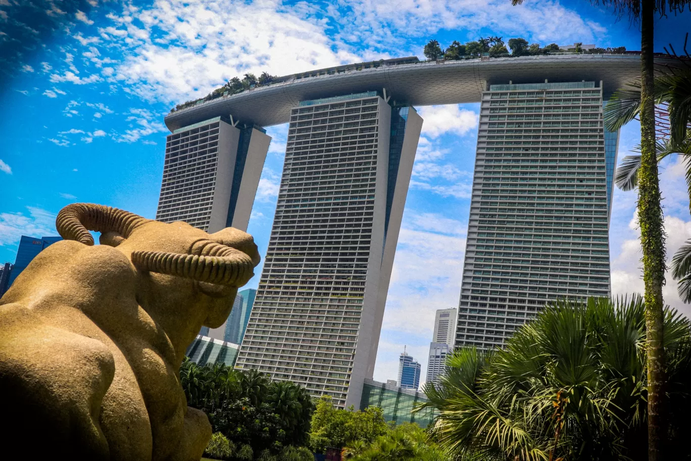 Photo of Marina Bay By Vishwanath Moolya