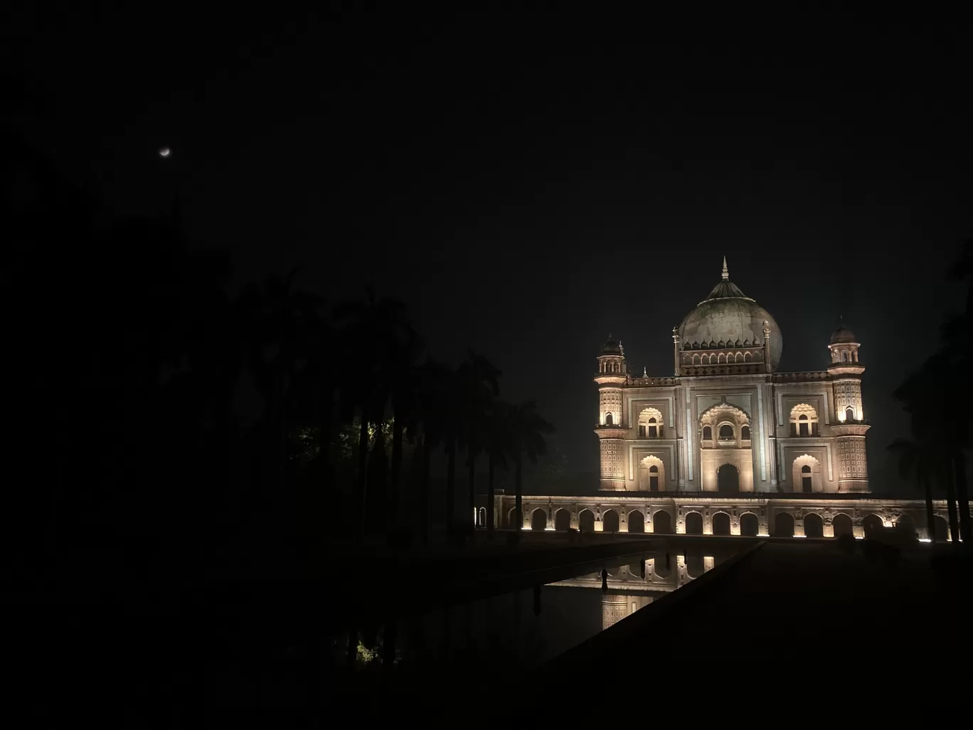 Photo of Safdarjung Tomb By Ila Reddy