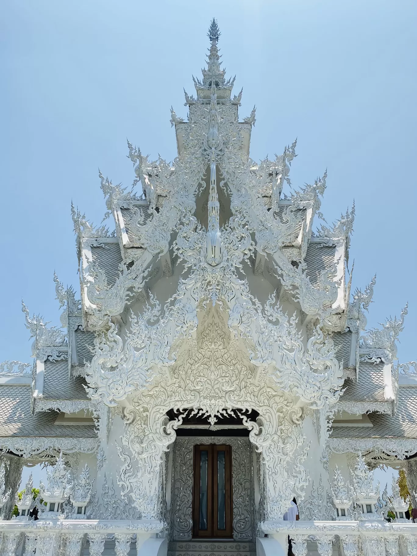 Photo of Wat Rong Khun - White Temple By Shraddha Bansode 📸