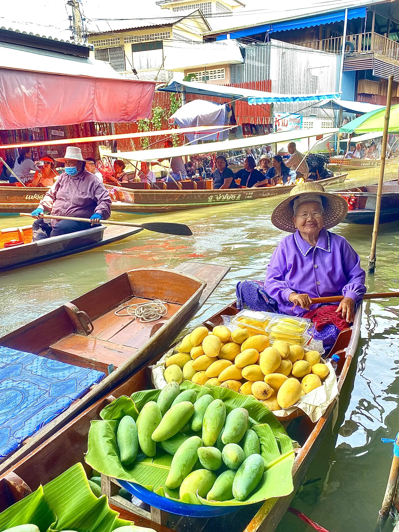 Photo of Damnoen Saduak Floating Market By Shraddha Bansode
