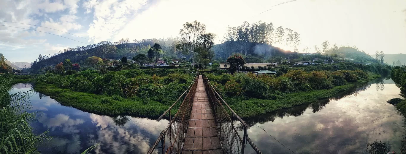 Photo of Munnar By Akash Mendpara