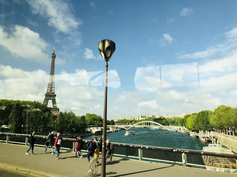 Photo of Paris By Sharayu 