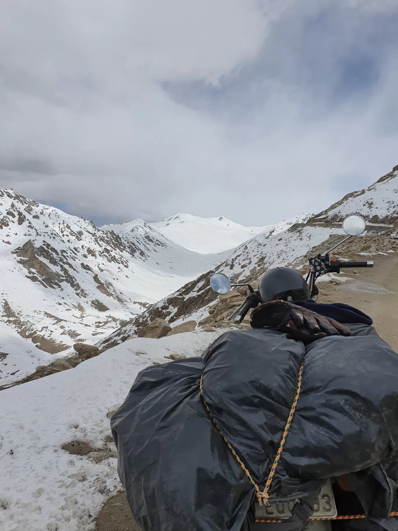 Photo of Ladakh By Rishikesh Goud