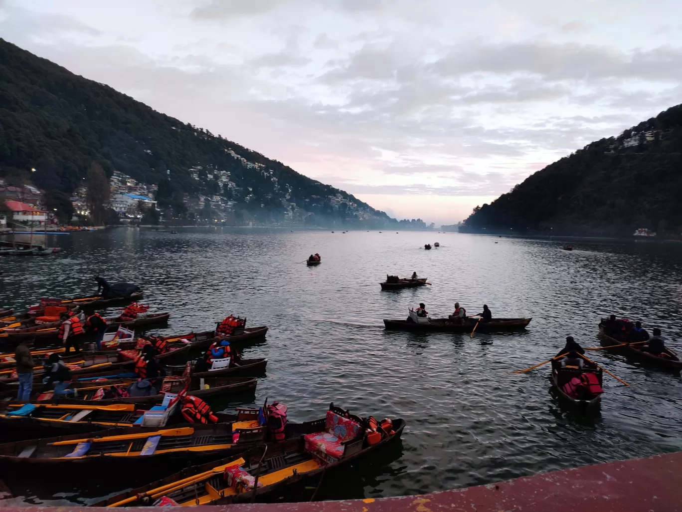 Photo of Nainital By Riti Dwibedy