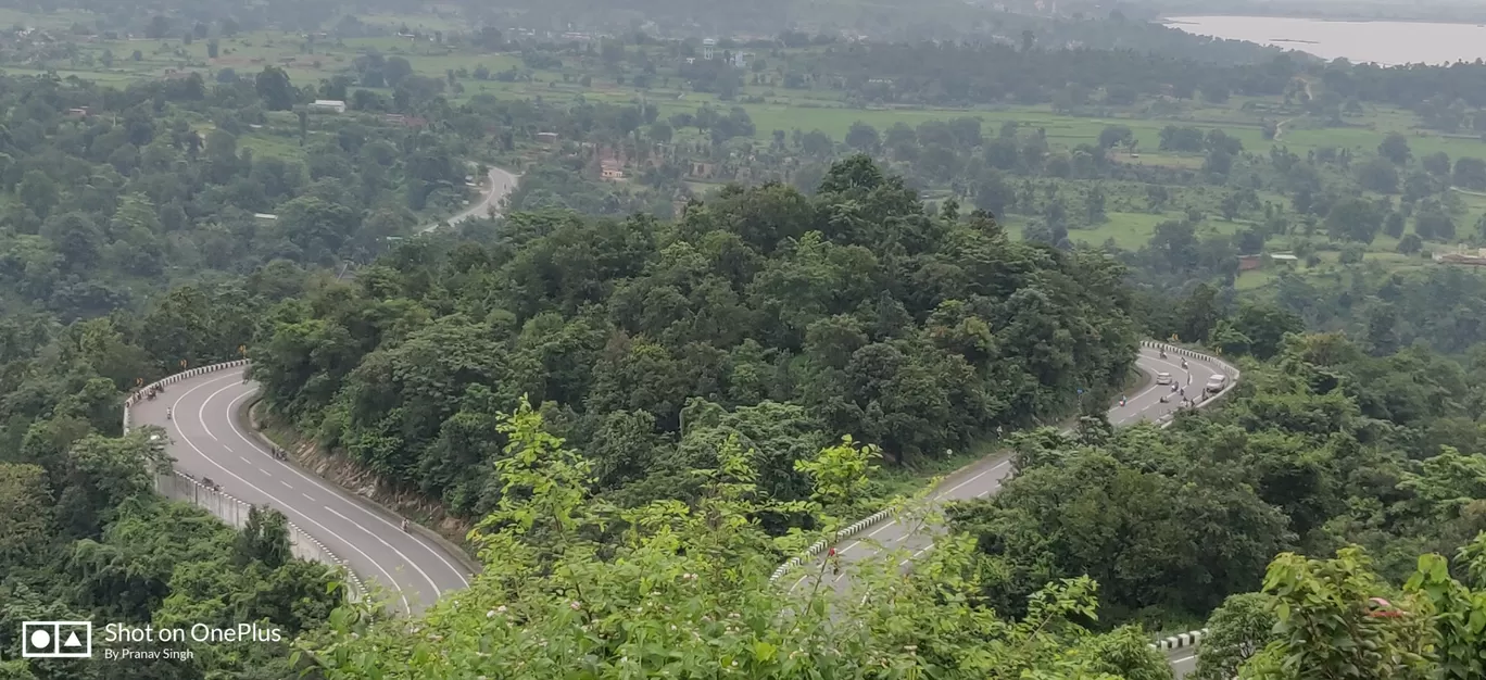 Photo of Patratu Valley By Pranav Singh