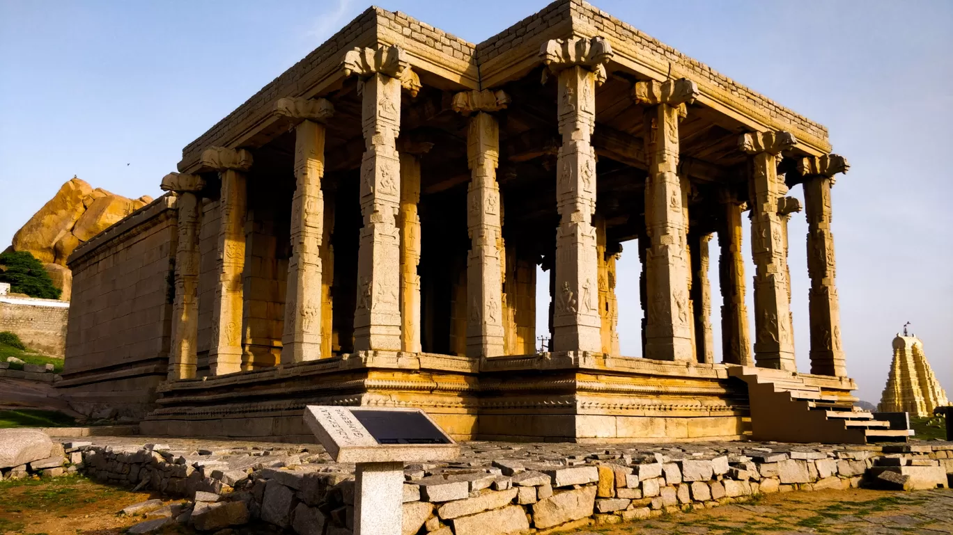 Photo of Hampi By Palaash Roy