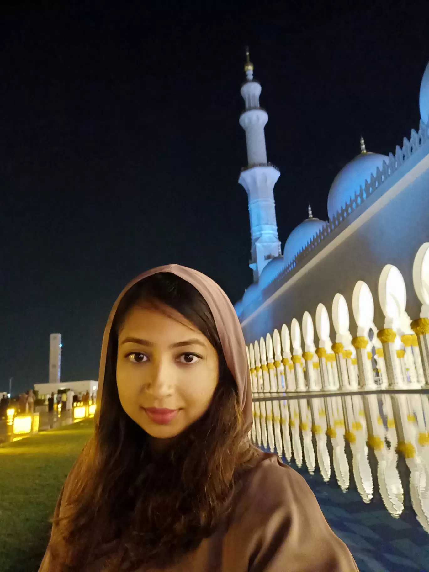 Photo of Grand Mosque South Gate Abu Dhabi - Abu Dhabi - United Arab Emirates By Debaparna Kundu