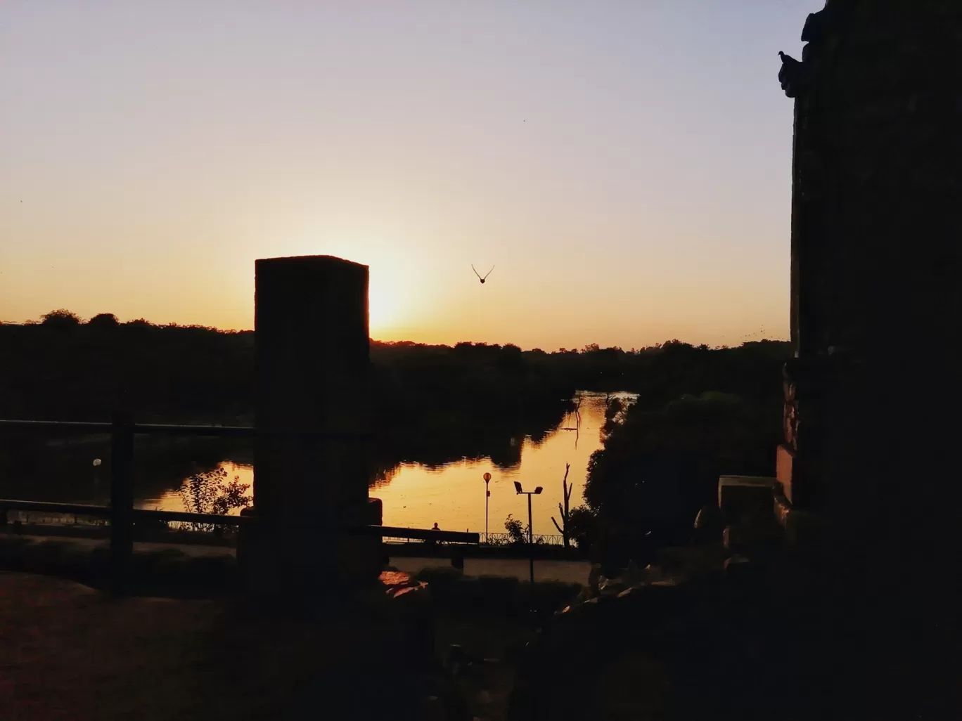 Photo of Hauz Khas By Romon 