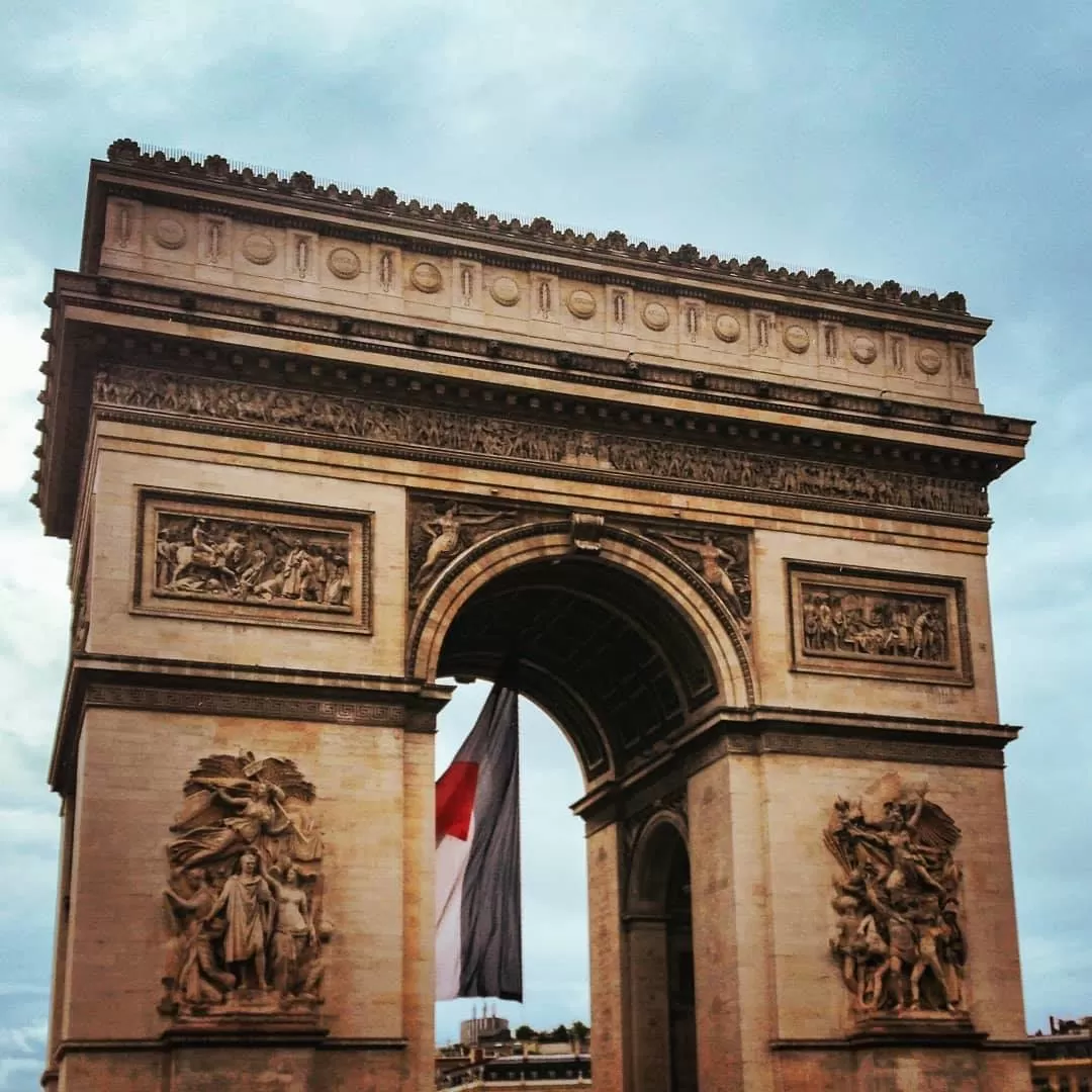 Photo of Paris By Tanushree Jain