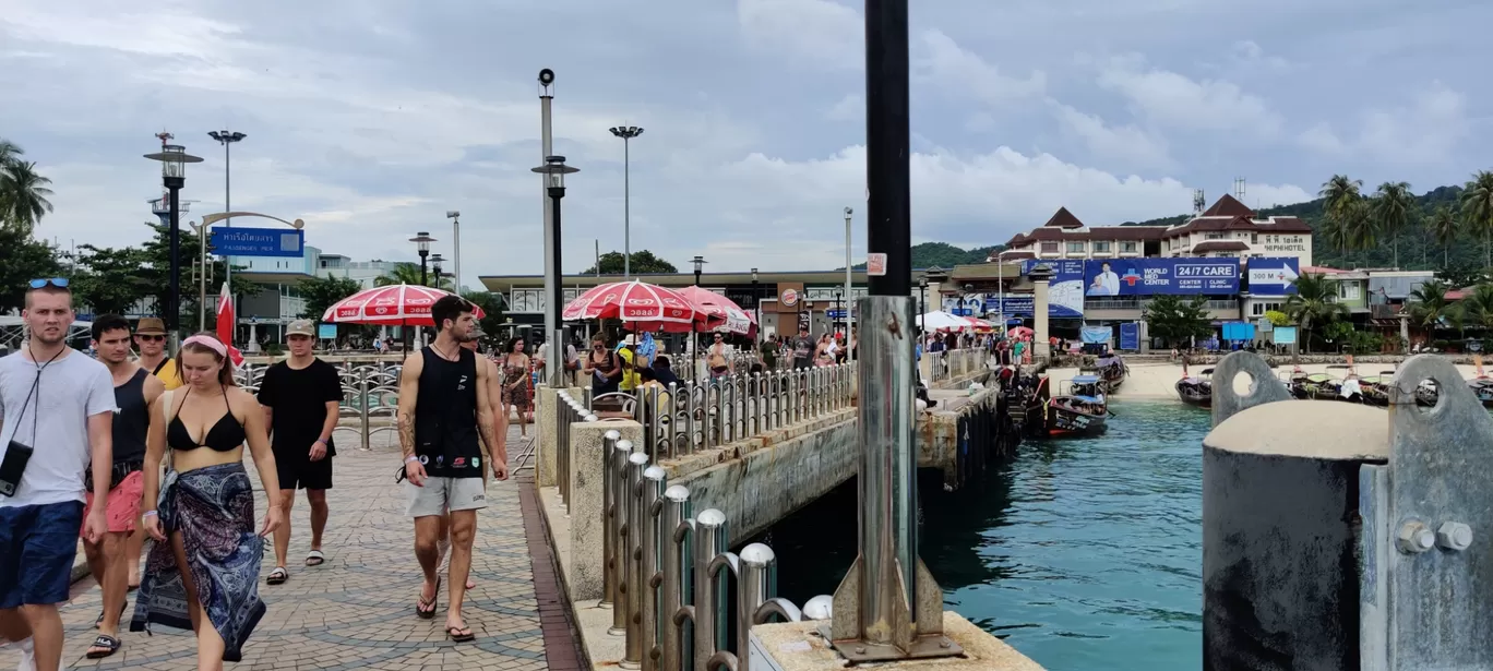 Photo of Phi Phi Islands By Verma Astha