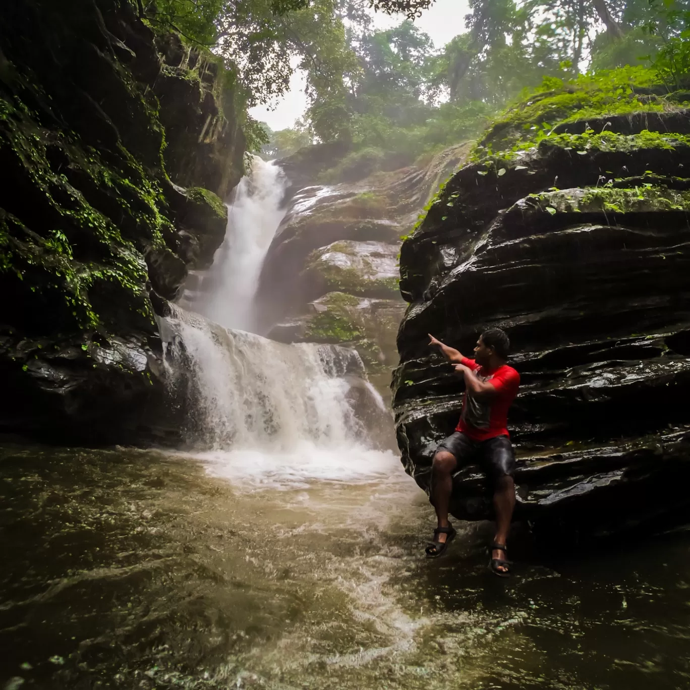 Photo of Ermayi Waterfalls By Kartik Kumar S