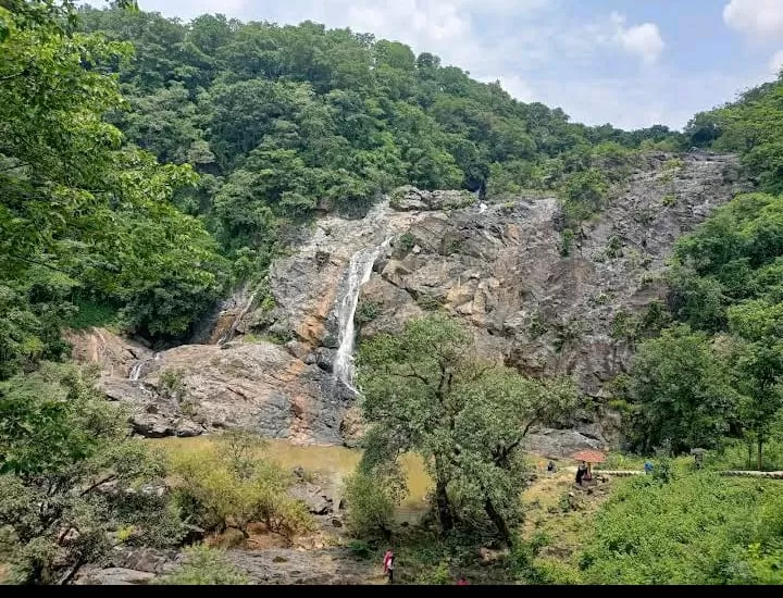 Photo of Hirni Water Falls By Sushmita Kullu