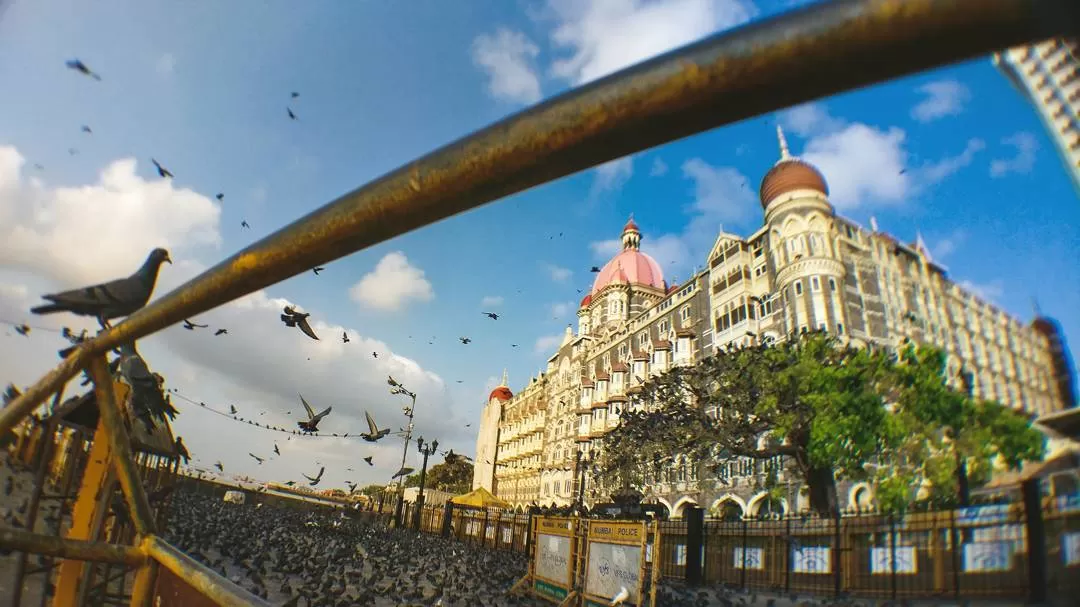 Photo of Mumbai By Meenakshi Jain